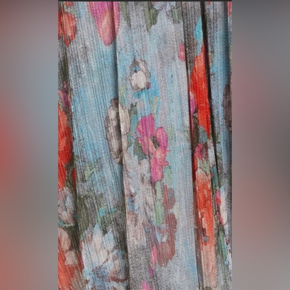 NWT Eliza J Metallic Floral Drape Shoulder Gown (Size 2) - Picture 3 of 6